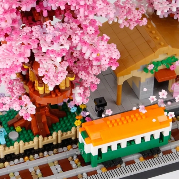 3668pcs Japanese Sakura Tree House Micro Blocks Cherry Blossom Train Station - Picture 3 of 6
